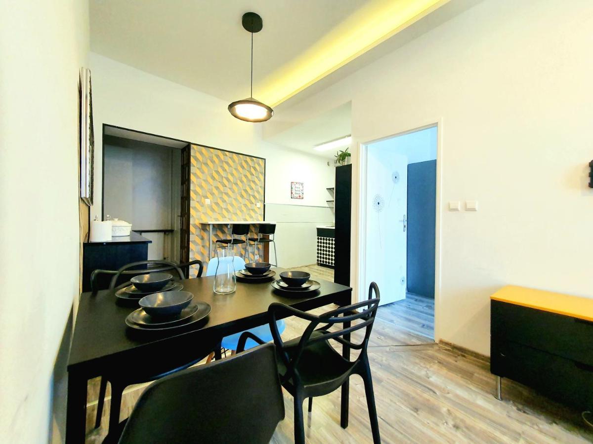 Gniazdko Na Bydgoskim Apartment Torun